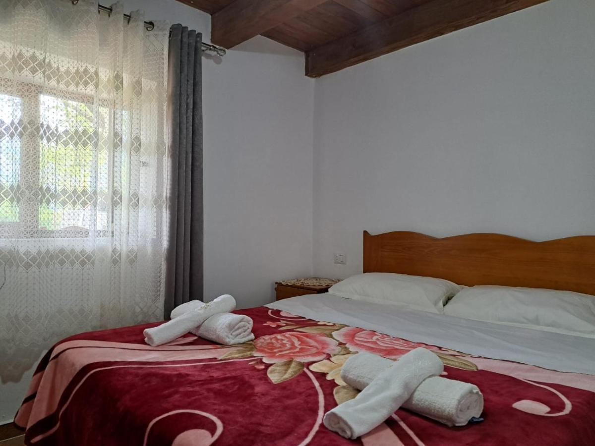 Guesthouse Te Tata 泰斯 外观 照片