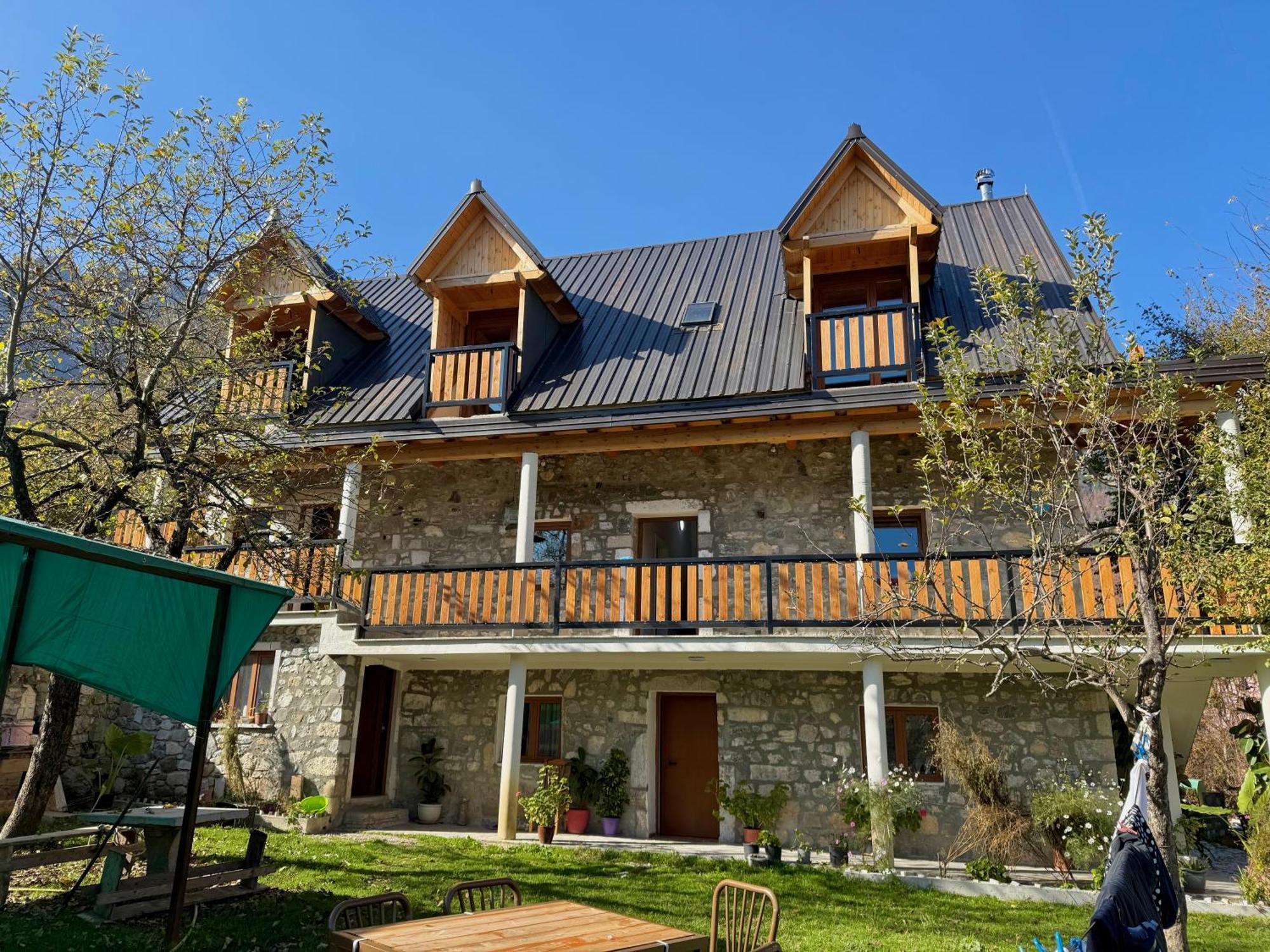 Guesthouse Te Tata 泰斯 外观 照片
